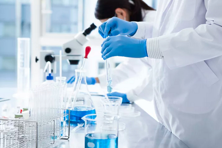 BABIOk PAP Agar Medium-a abiarazten du patogenoen isolamendu aurreratuan eta mikrobioen ikerketarako